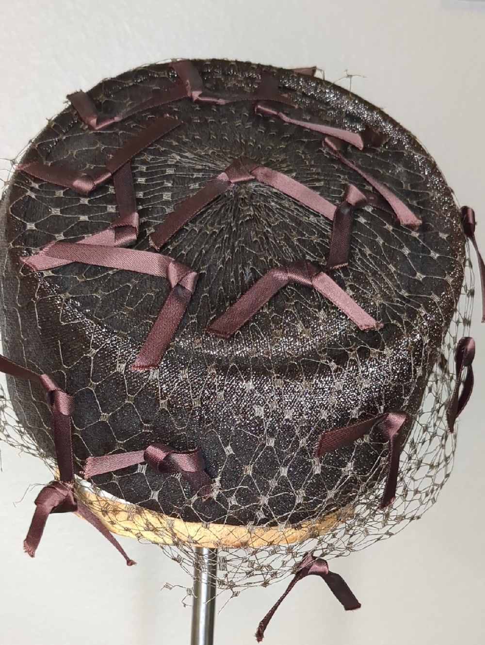Vintage 50s Joseph Magnin Pillbox Hat Brown Netted W/ Bows Elegant Mid Century - Picture 4 of 14
